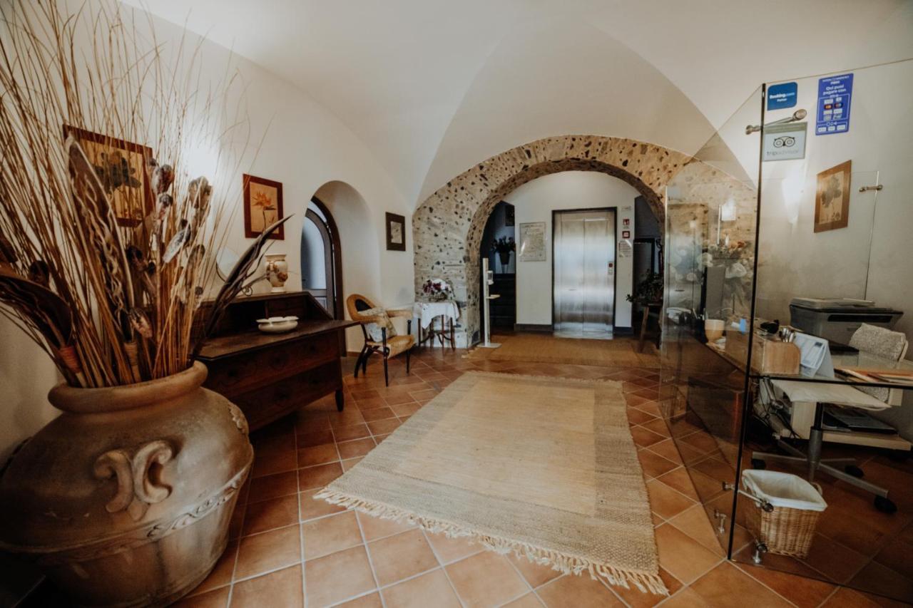 Residenza Golfo Degli Ulivi Aparthotel Caprioli Exterior foto