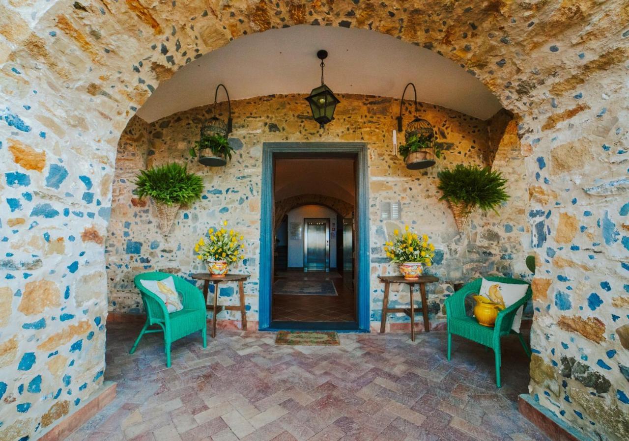 Residenza Golfo Degli Ulivi Aparthotel Caprioli Exterior foto